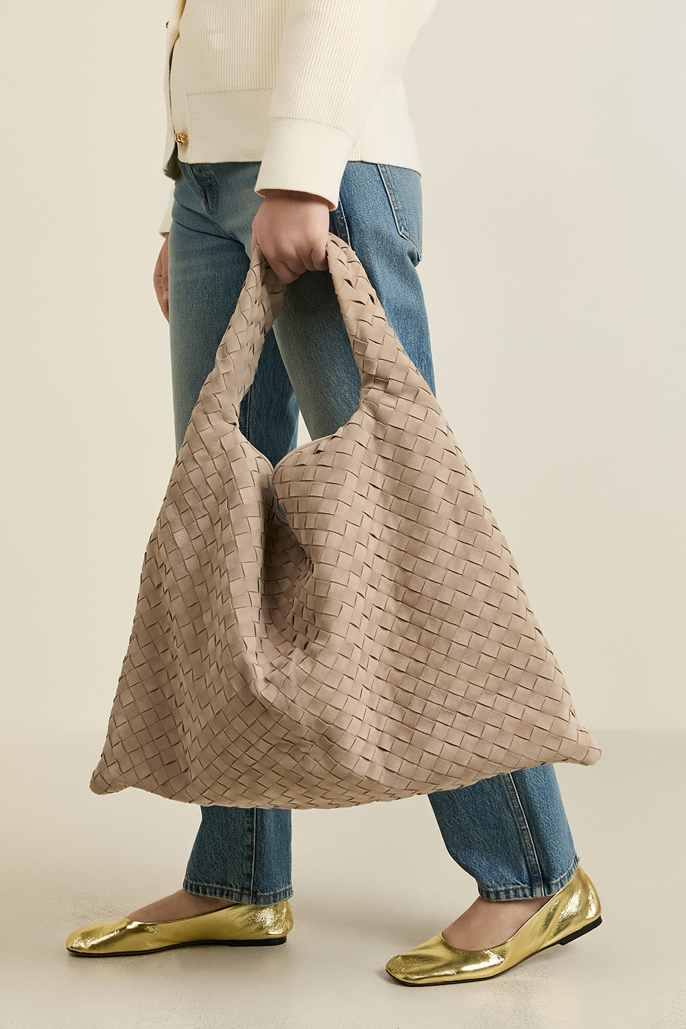 תמונת כל הלוק של תיק הופ לארג'